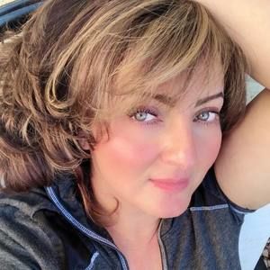 Meet your Posher, Hilda